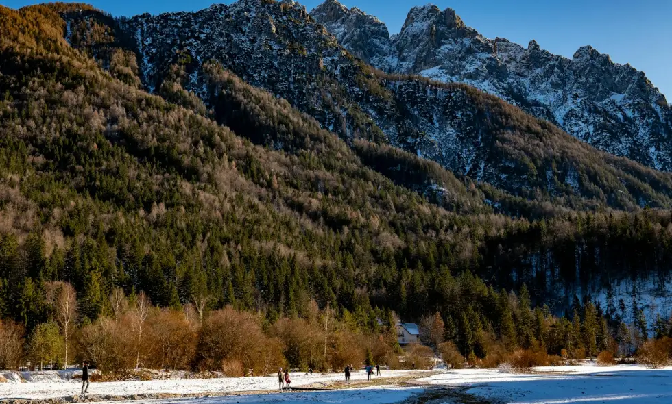 Autoreizen in Slovenië: ervaringen langs de snelwegen met een tolvignet