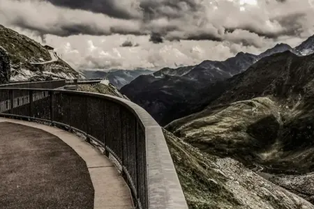 Austria's Motorways: How to Obtain an E-Vignette for Travel?