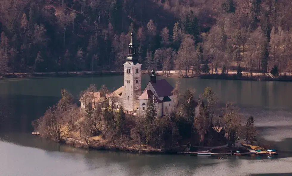 Reismogelijkheden in Slovenië met de auto