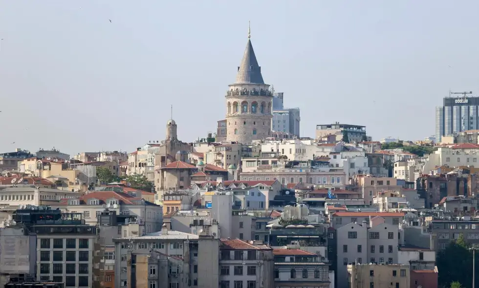 İsviçre’de otoyol ulaşımı: basit ve konforlu çözümler